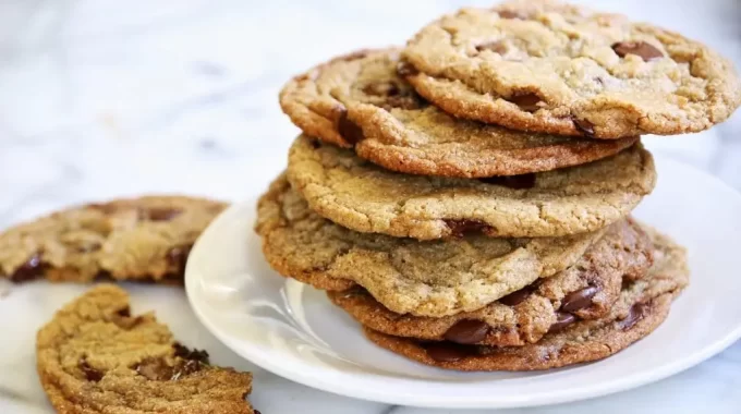 Barley-Chocolate-Chip-Cookie-Stack-1024x683